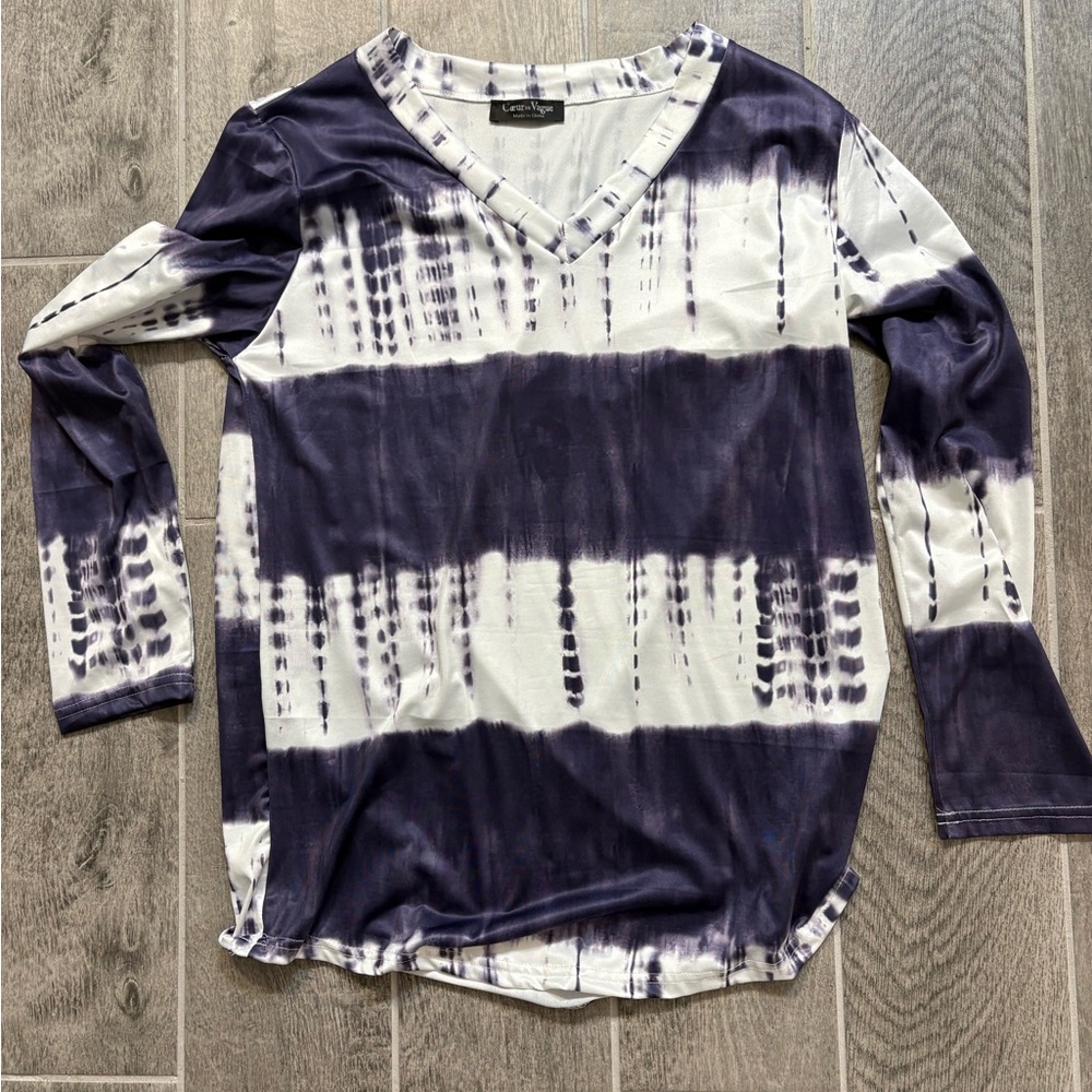 Casual Boho Purple and White Tie-Dye Long Sleeve Top